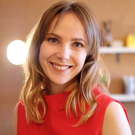 Мария. Менеджер отдела услуг