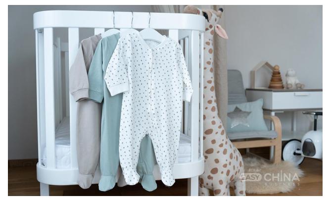 Фото товара Одежда для самых маленьких оптом в ассортименте Фото товара Одежда для самых маленьких оптом в ассортименте