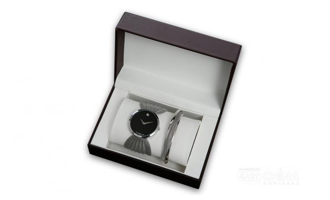 Фото товара Подарочный набор часов с браслетом