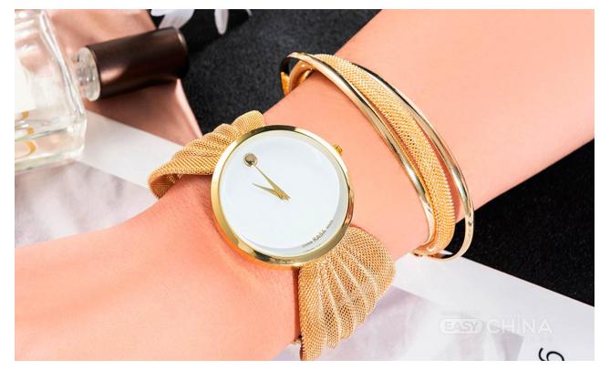 Фото товара Подарочный набор часов с браслетом