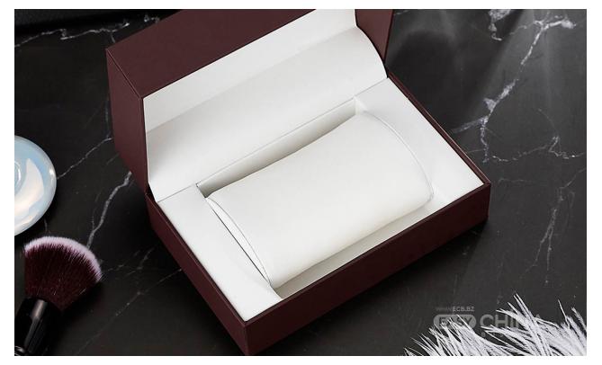 Фото товара Подарочный набор часов с браслетом