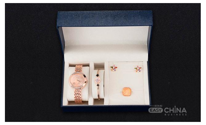 Подарочный набор Grealy: женские часы, браслет, серьги, кольцо Подарочный набор Grealy: женские часы, браслет, серьги, кольцо