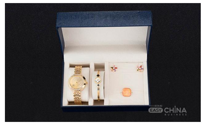 Фото товара Подарочный набор Grealy: женские часы, браслет, серьги, кольцо Фото товара Подарочный набор Grealy: женские часы, браслет, серьги, кольцо